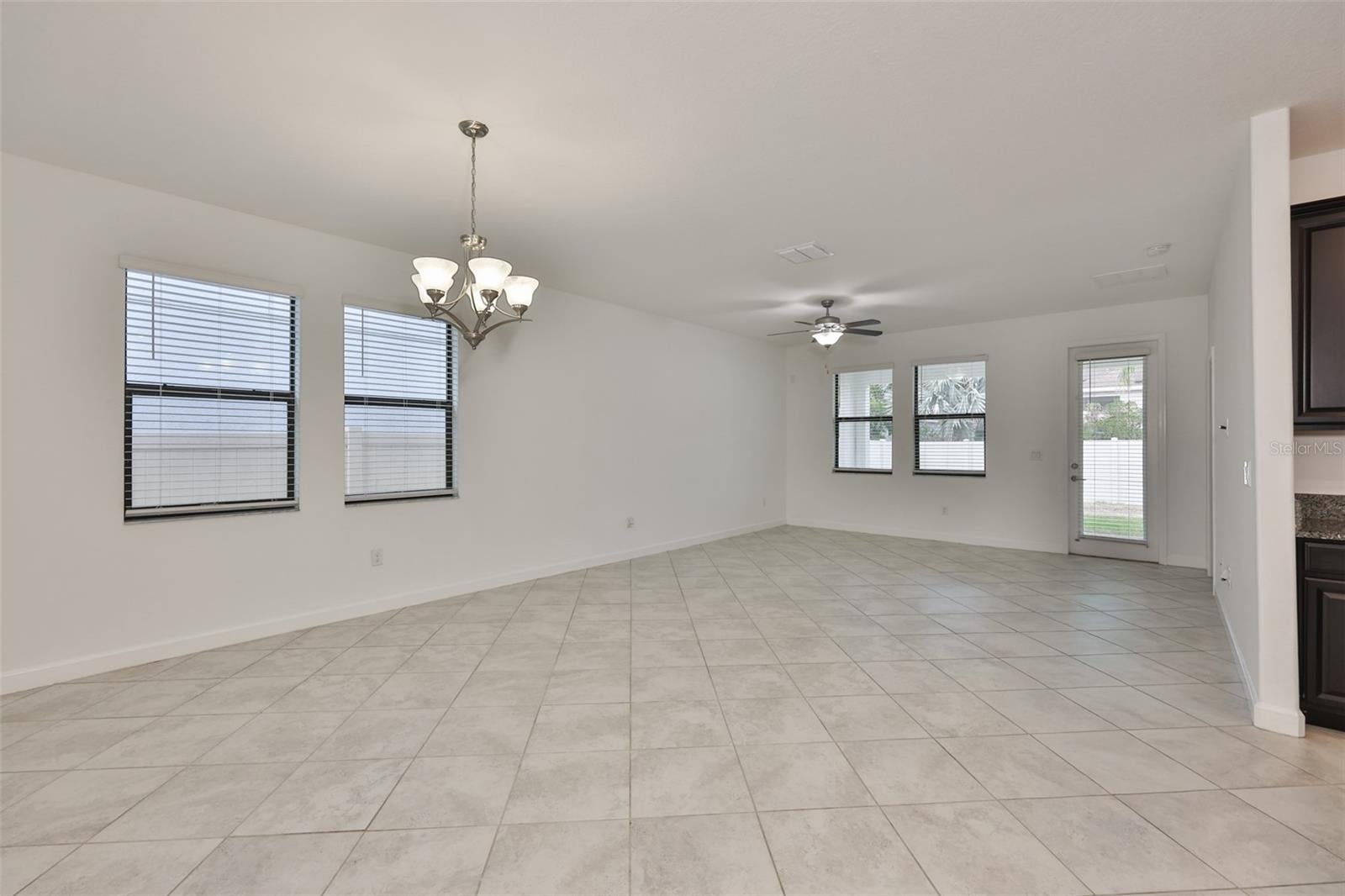 10616 Great Cormorant Dr, Riverview, FL 33579 photo