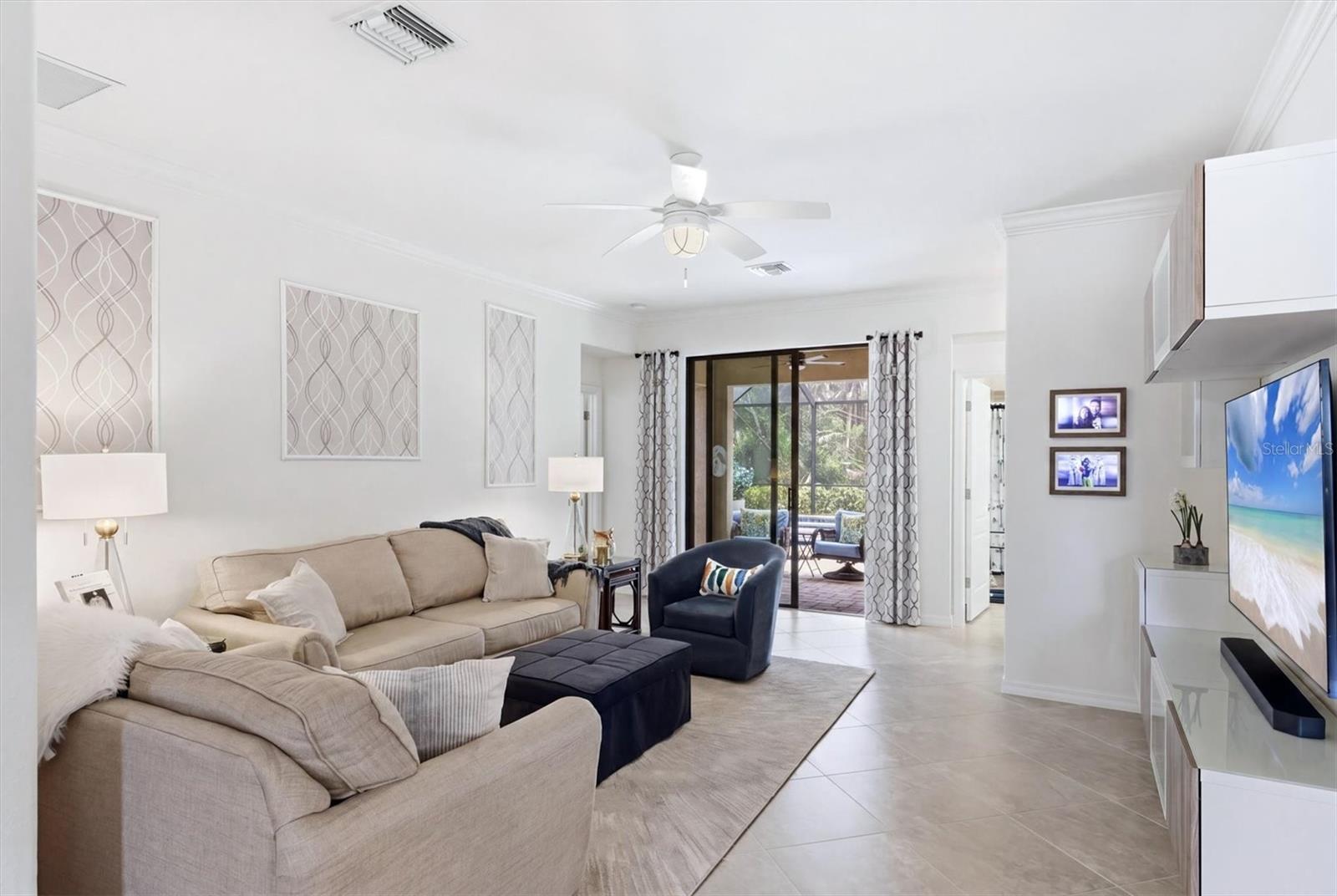 20930 Valore Ct, Venice, FL 34293 photo