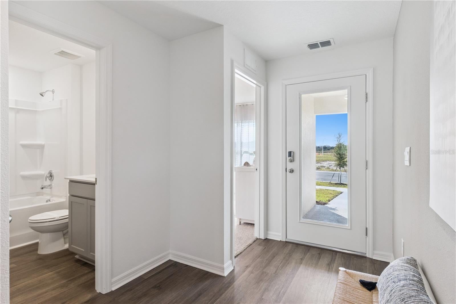 1142 Amber Waves Ct, Lake Wales, FL 33859 photo