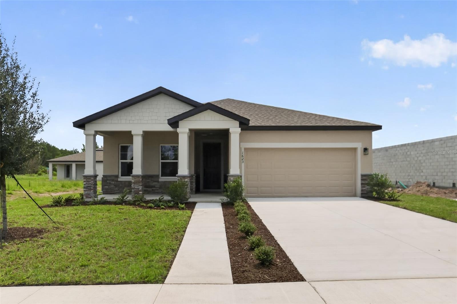 1623 Cane Bamboo Dr, Saint Cloud, FL 34771