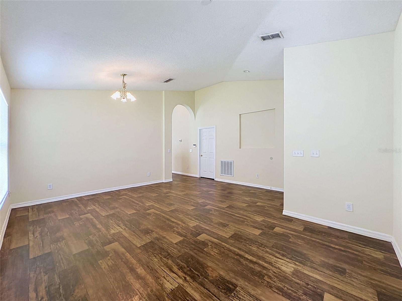3066 Eagle Crossing Dr, Kissimmee, FL 34746 photo