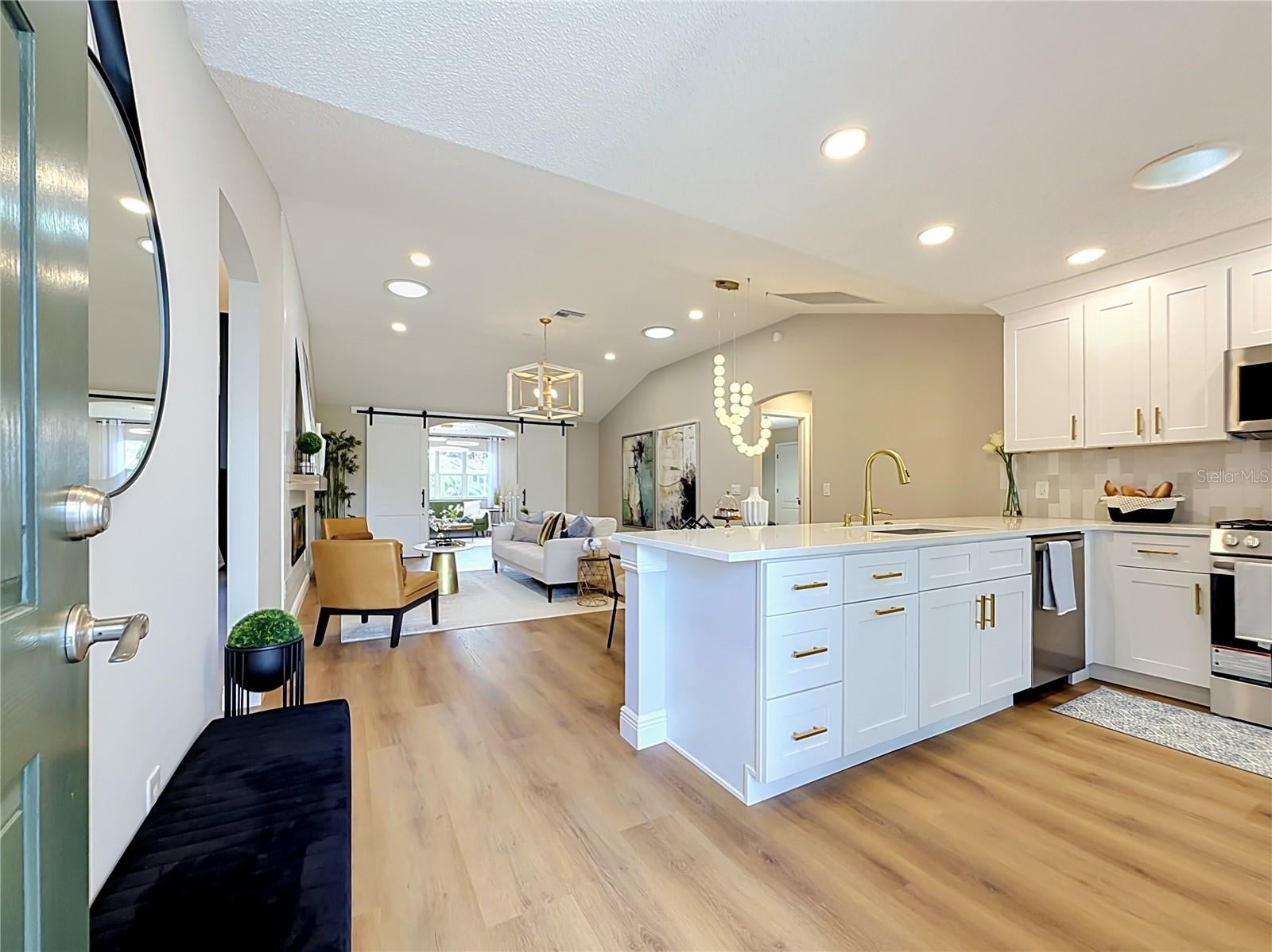1305 La Estrellita Way, The Villages, FL 32162 photo