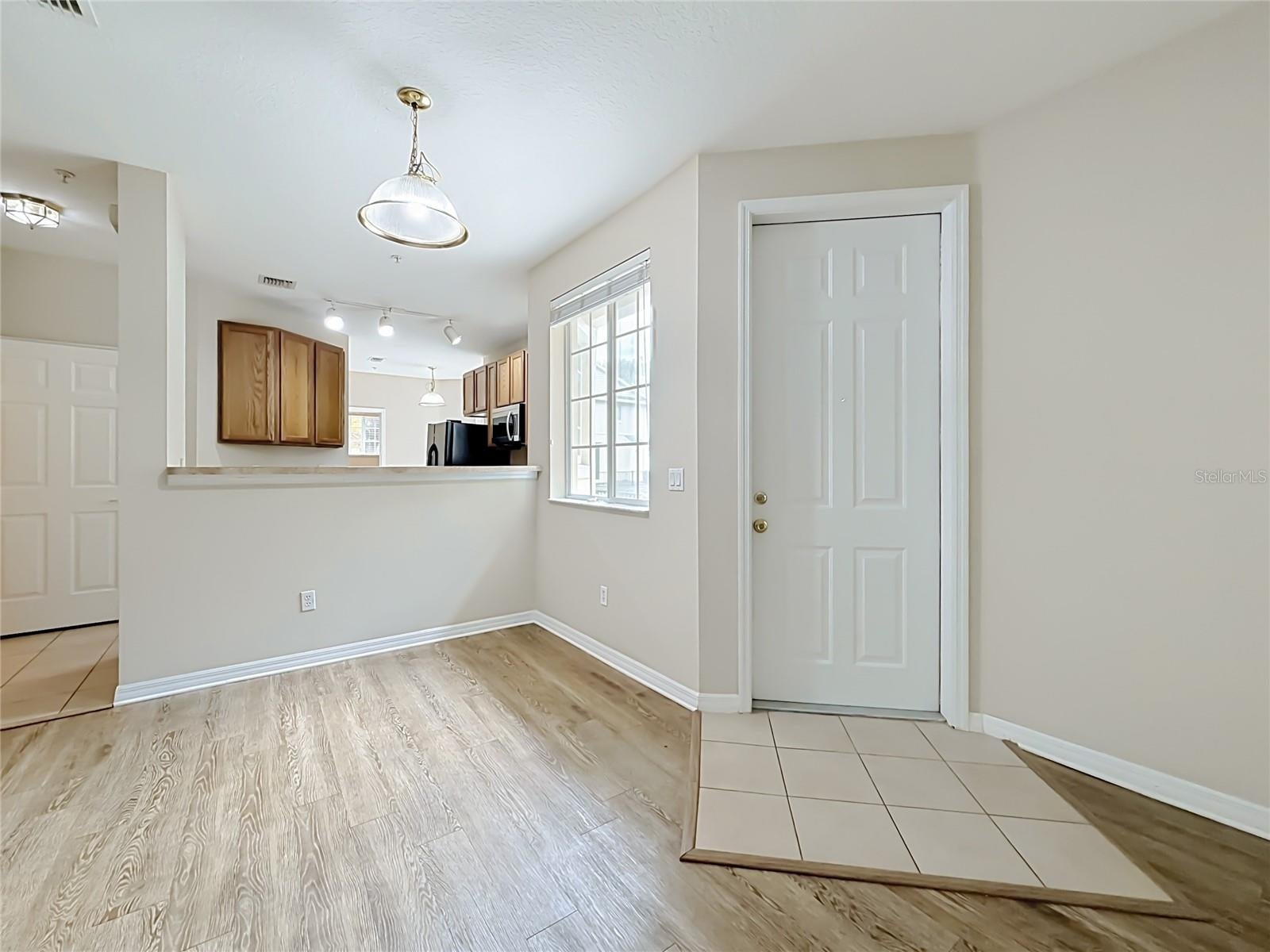 10703 Regent Square Dr #1801, Orlando, FL 32825 photo