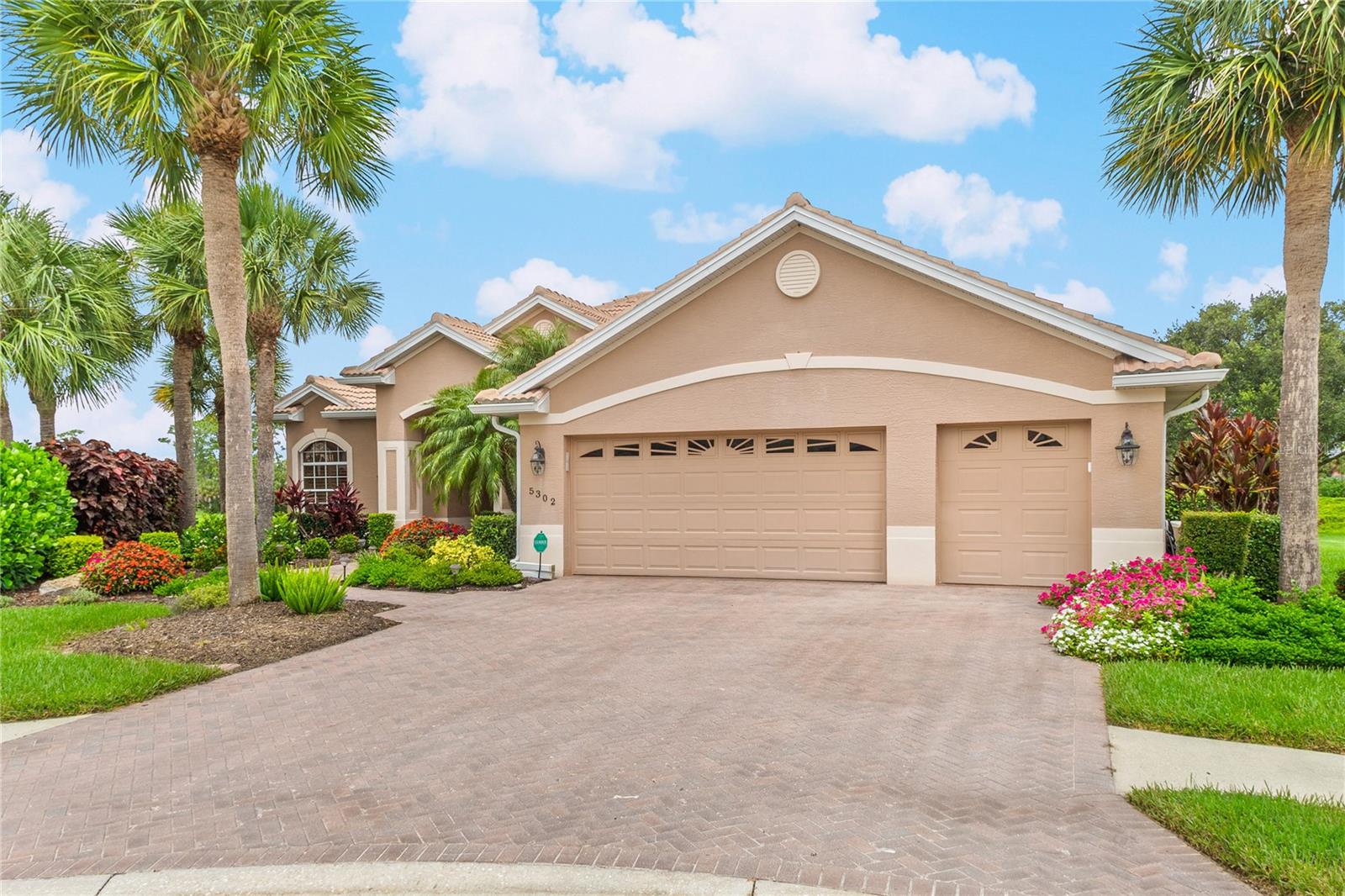5302 White Ibis Ct, North Port, FL 34287 photo