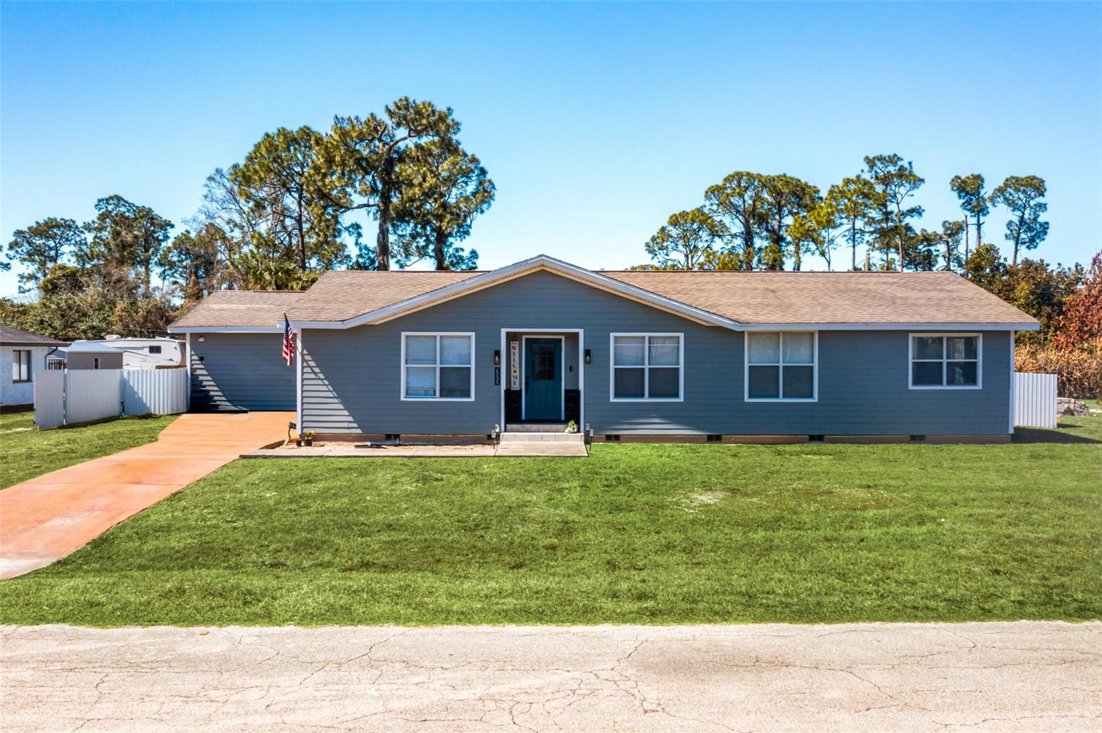 323 Greenwood Ave, Lehigh Acres, FL 33936 photo