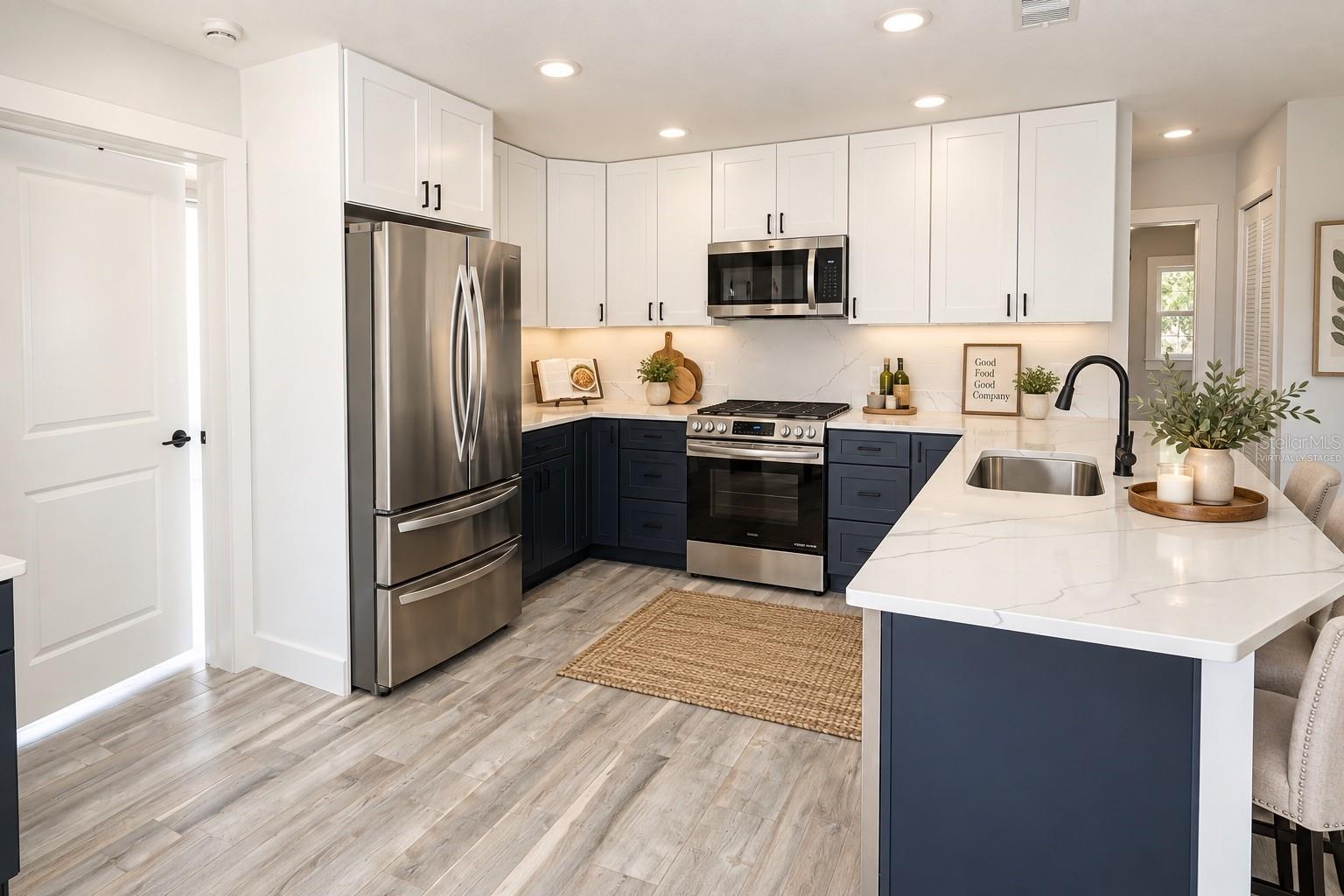 5817 Dartmouth Ave, Saint Petersburg, FL 33710 photo