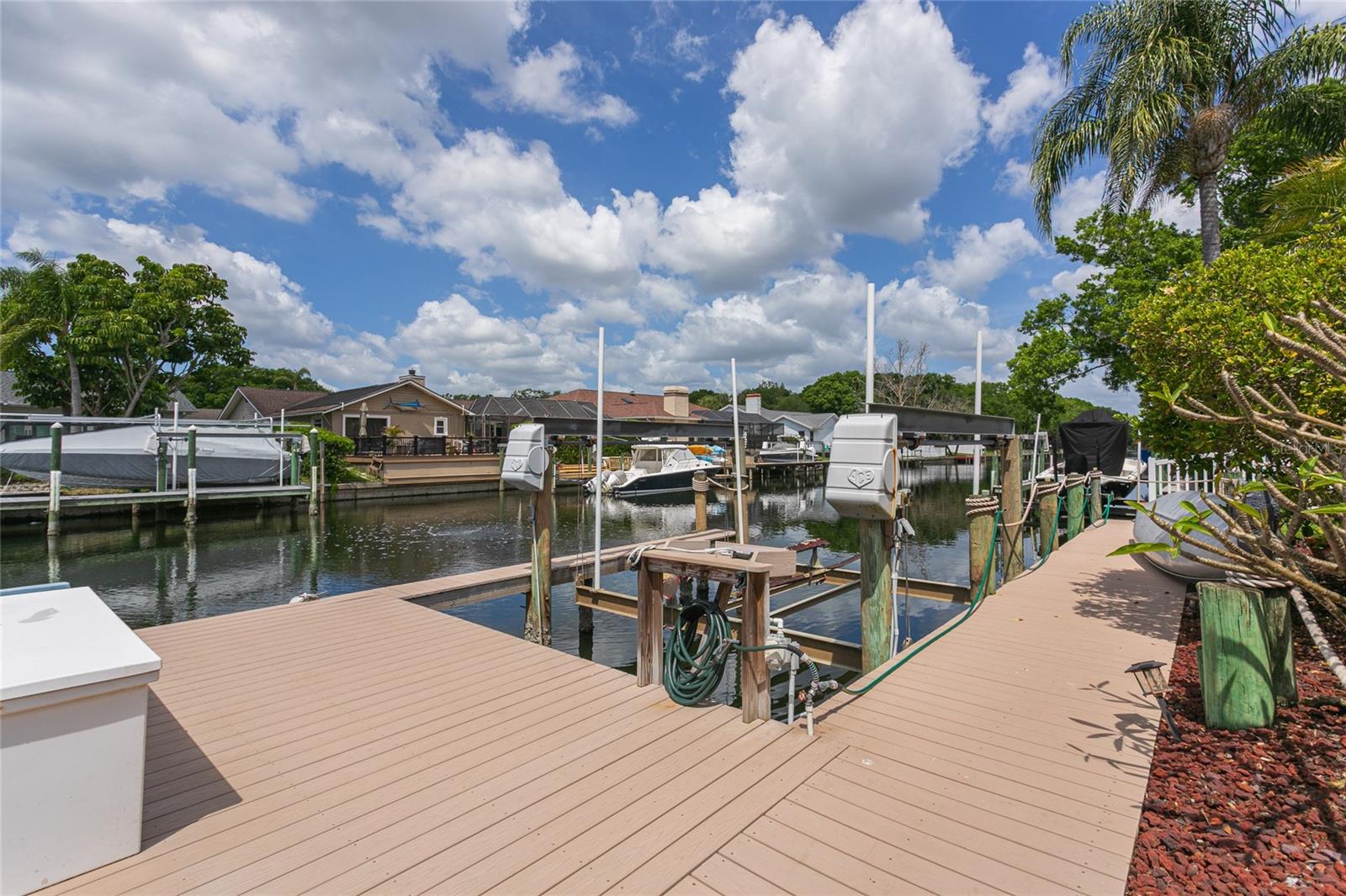 6104 Schooner Way, Tampa, FL 33615 photo