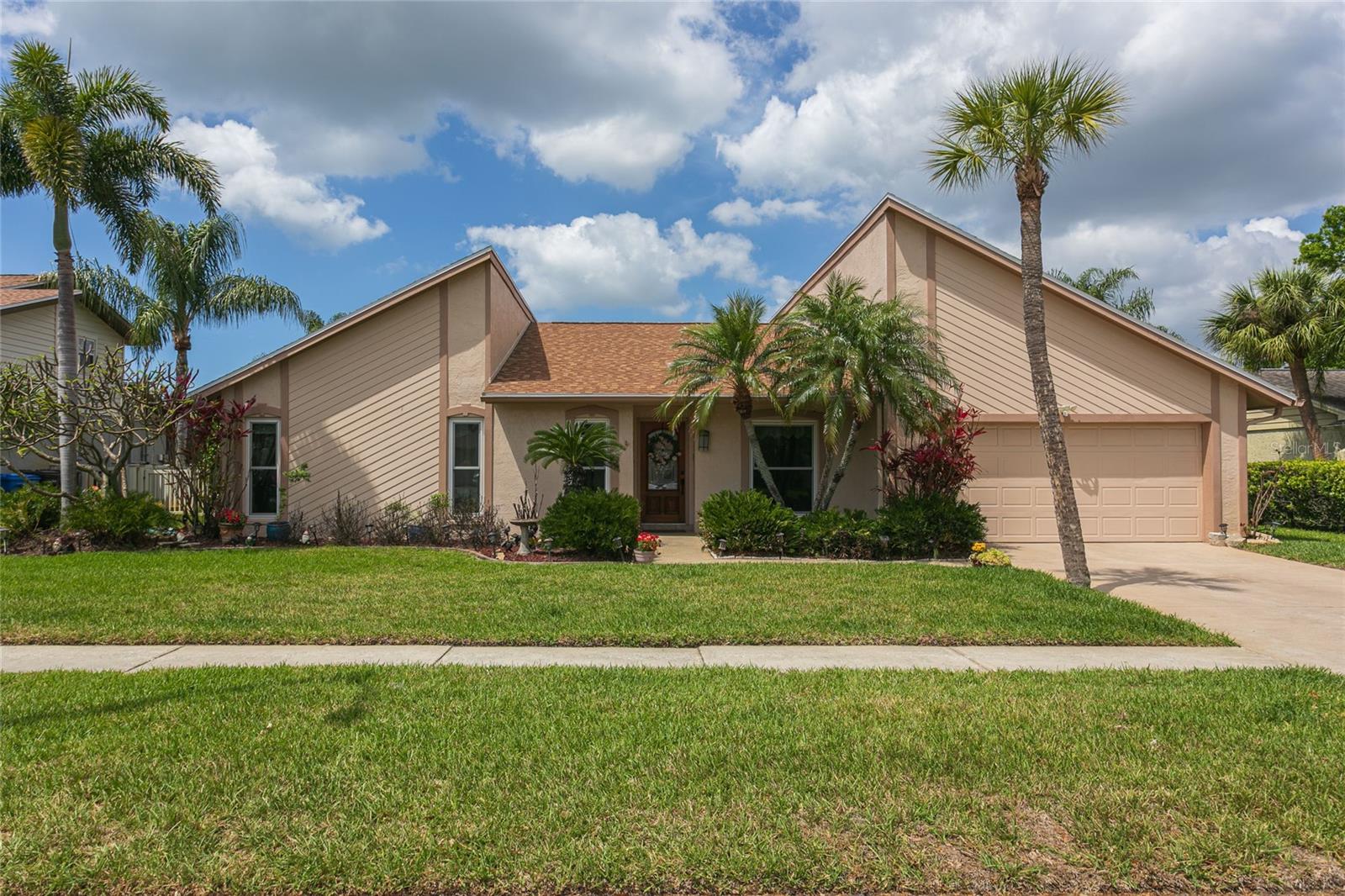 6104 Schooner Way, Tampa, FL 33615 photo