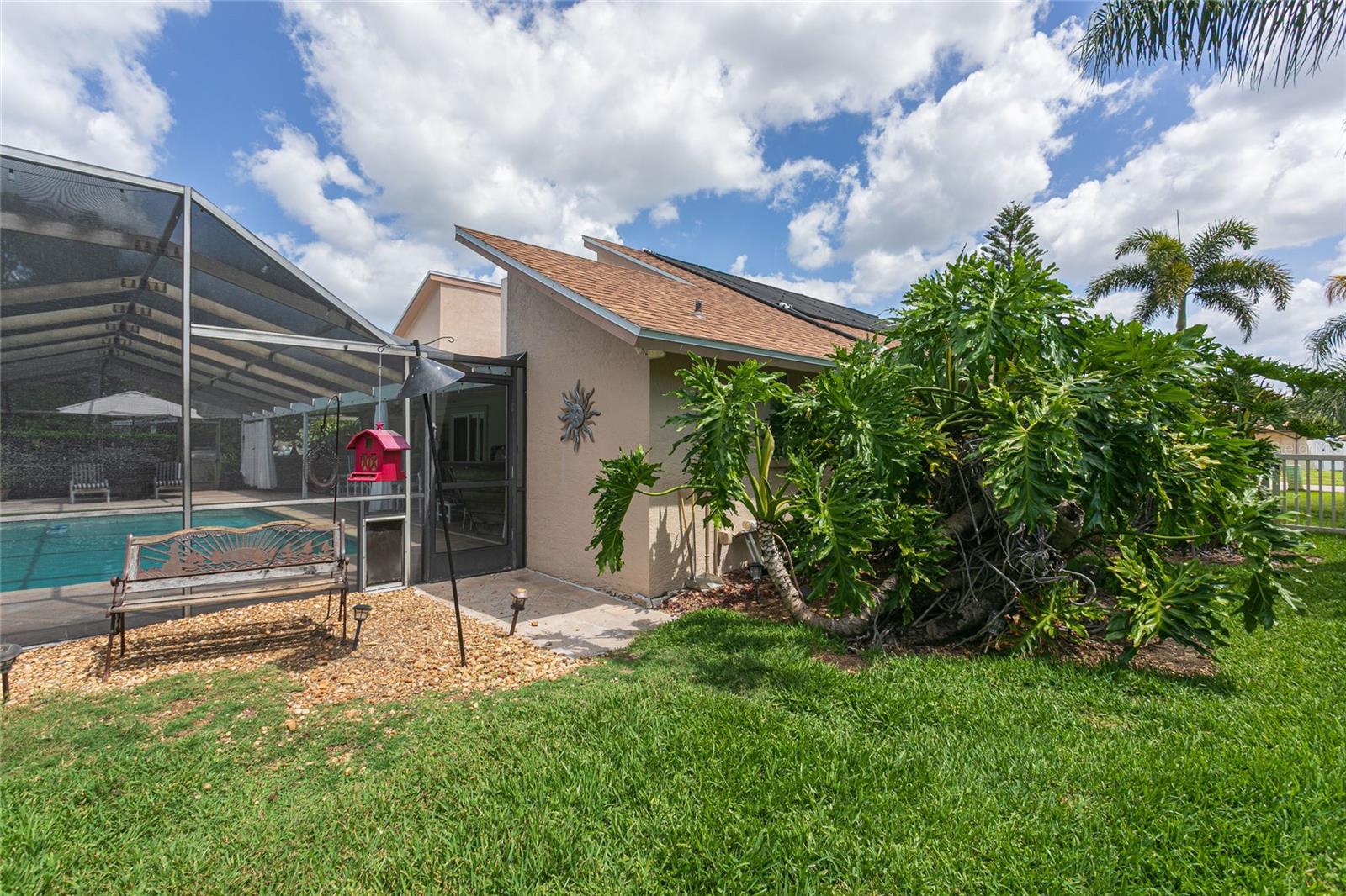 6104 Schooner Way, Tampa, FL 33615 photo