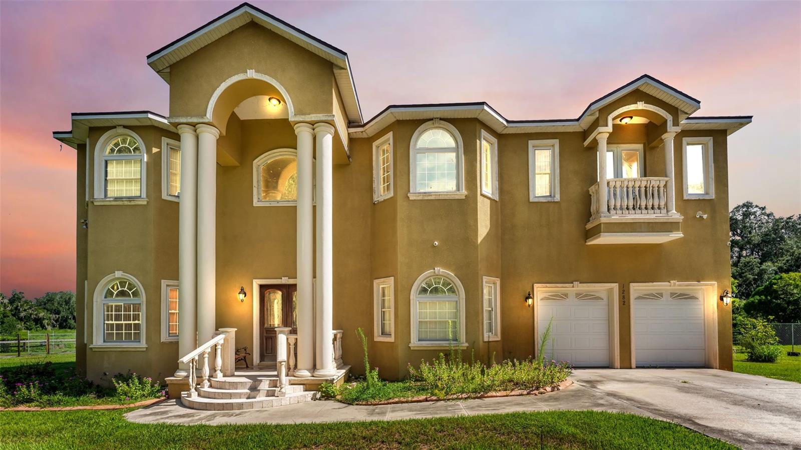 1282 Mcgee Rd, Plant City, FL 33565