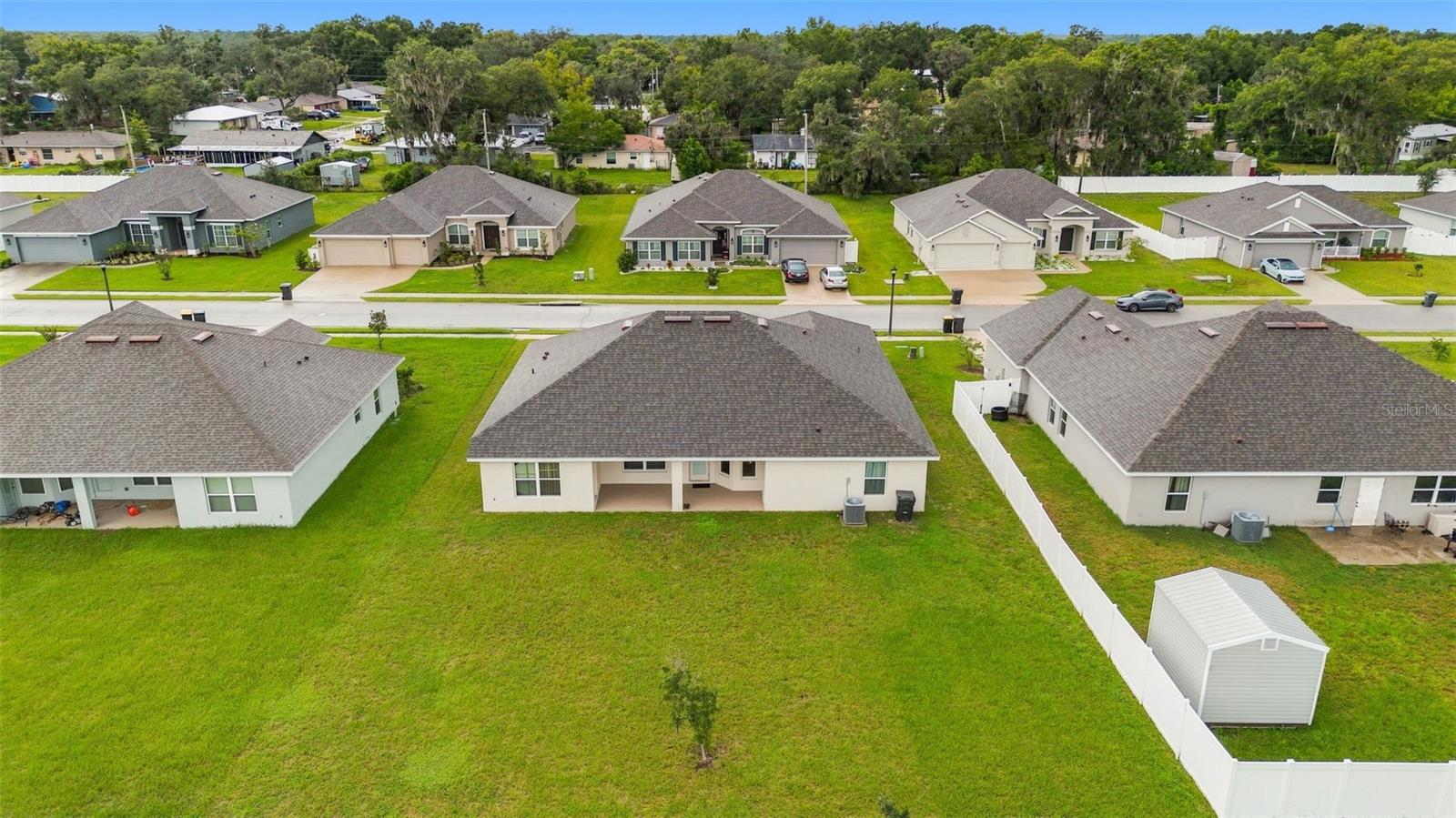 5479 Knights Landing Dr, Lakeland, FL 33810 photo