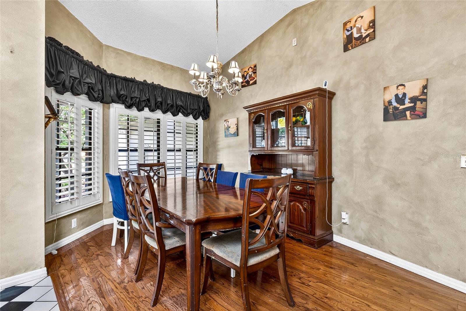 2835 Hammock Dr, Plant City, FL 33566 photo