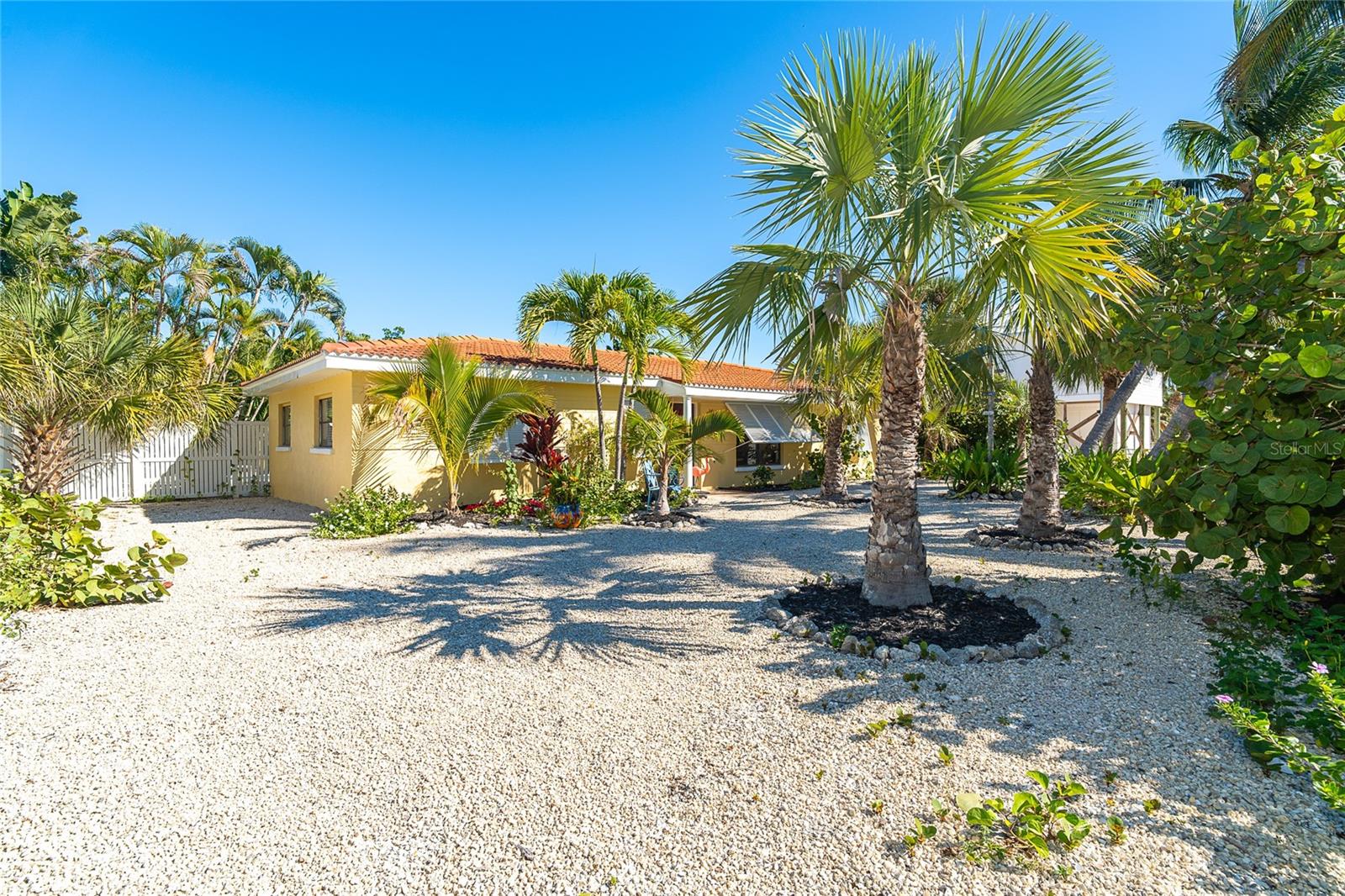 90 N Gulf Blvd, Placida, FL 33946 photo