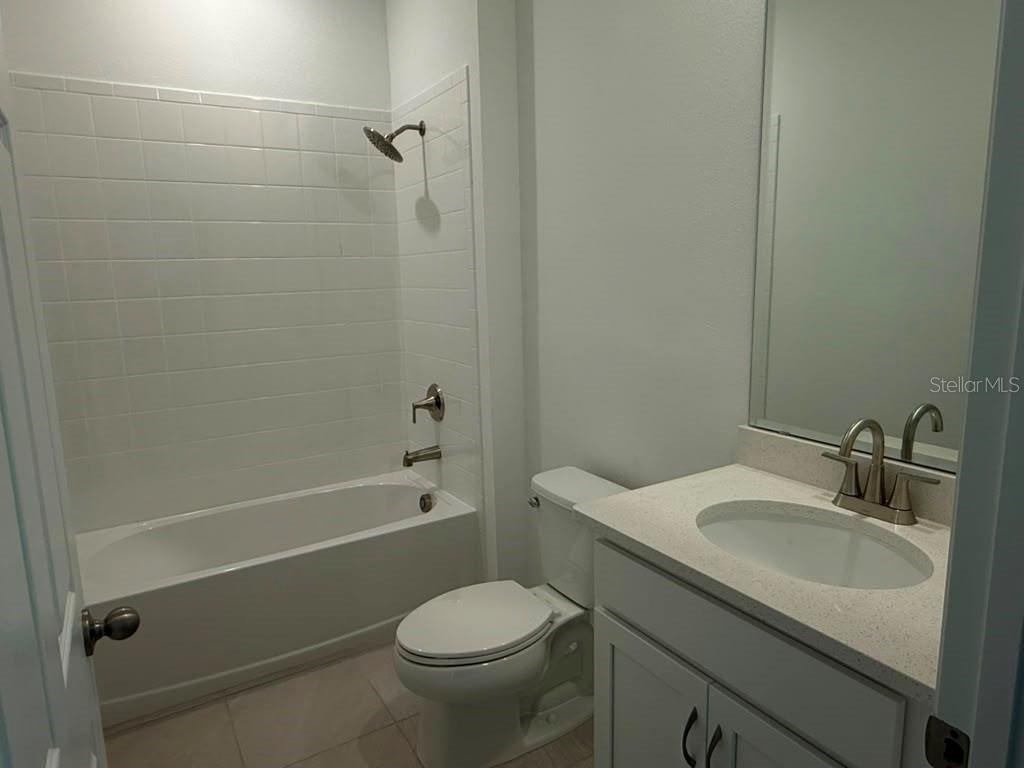 408 Oak Flat Aly, Groveland, FL 34736 photo