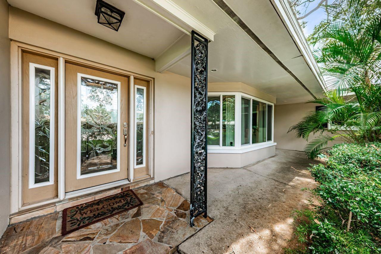 1704 Cypress Ave, Belleair, FL 33756 photo