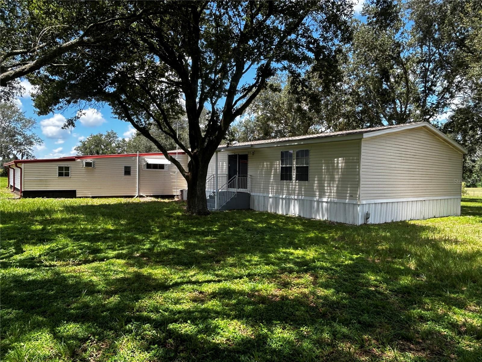 8535 23 St, Zephyrhills, FL 33540 photo