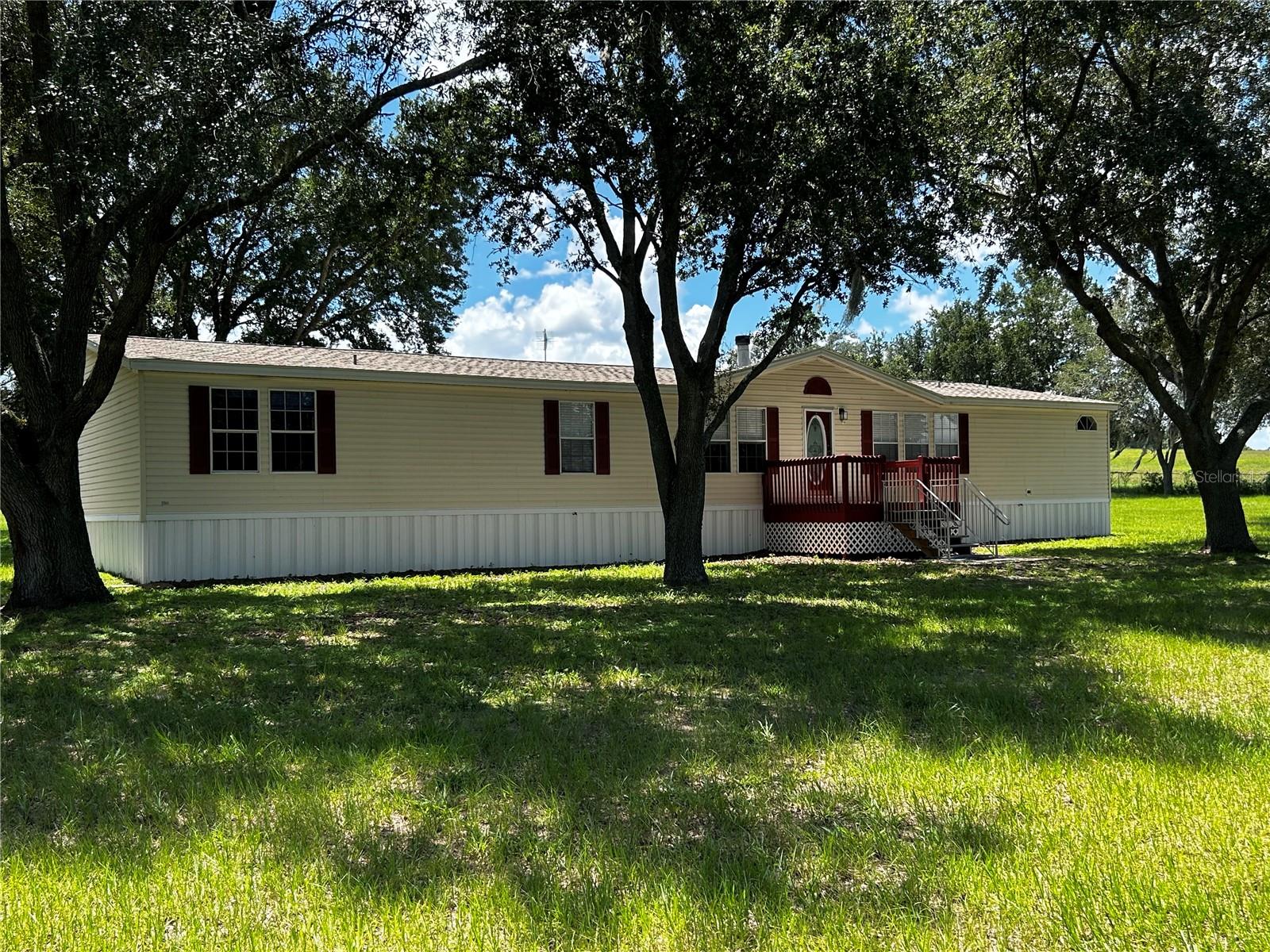 8535 23 St, Zephyrhills, FL 33540