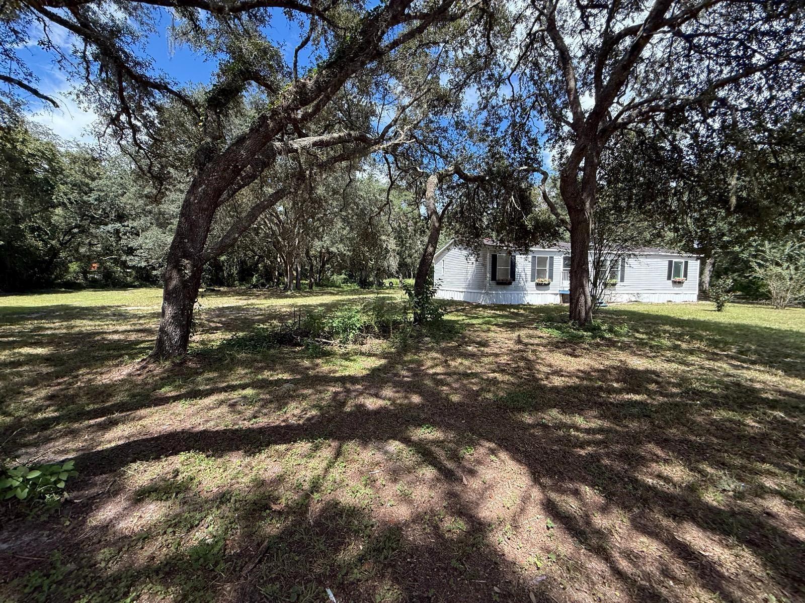 9485 Rousseau St, Webster, FL 33597 photo
