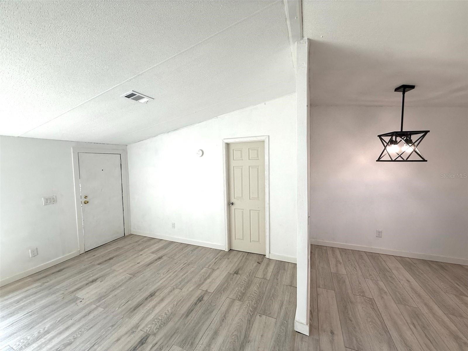 9485 Rousseau St, Webster, FL 33597 photo
