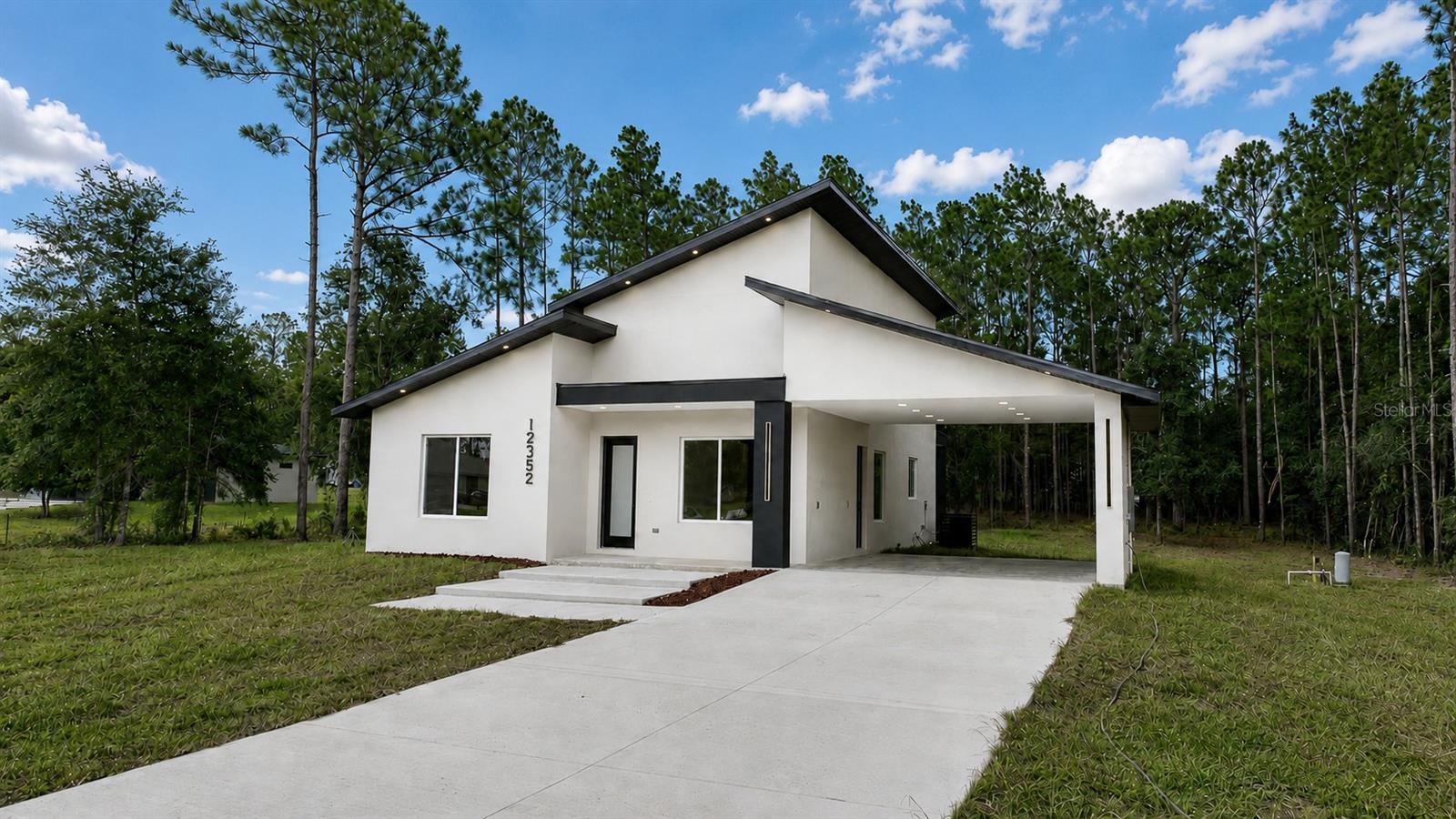12352 61 Place Rd, Ocala, FL 34481