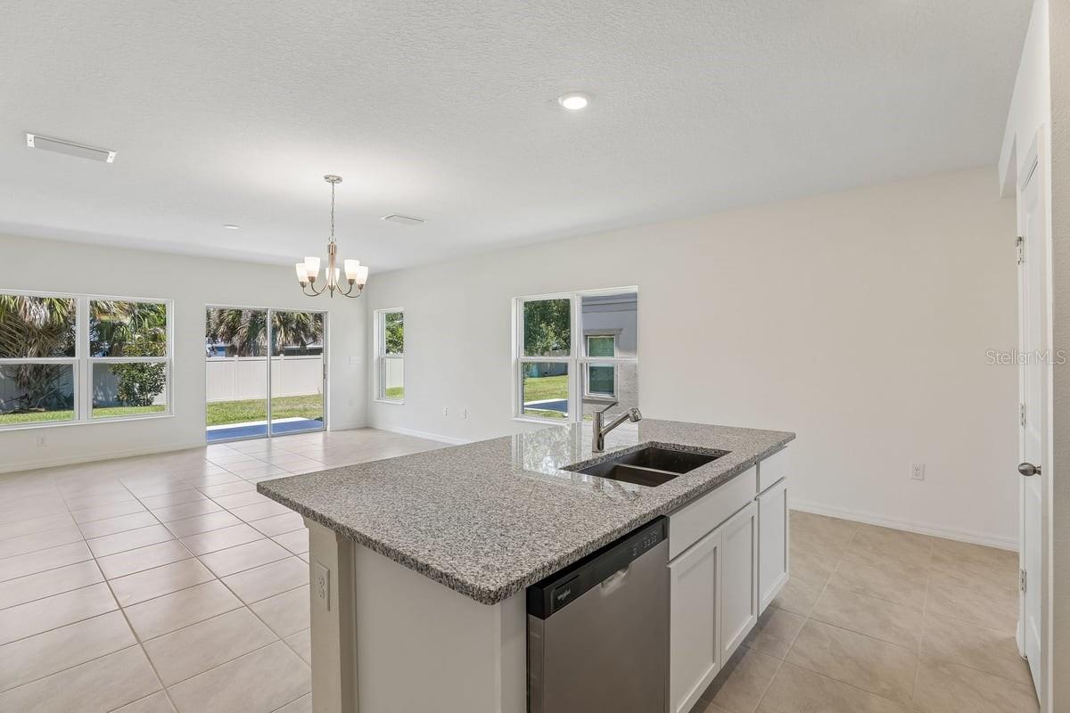 520 Pine Ridge Ct, Lake Wales, FL 33859 photo