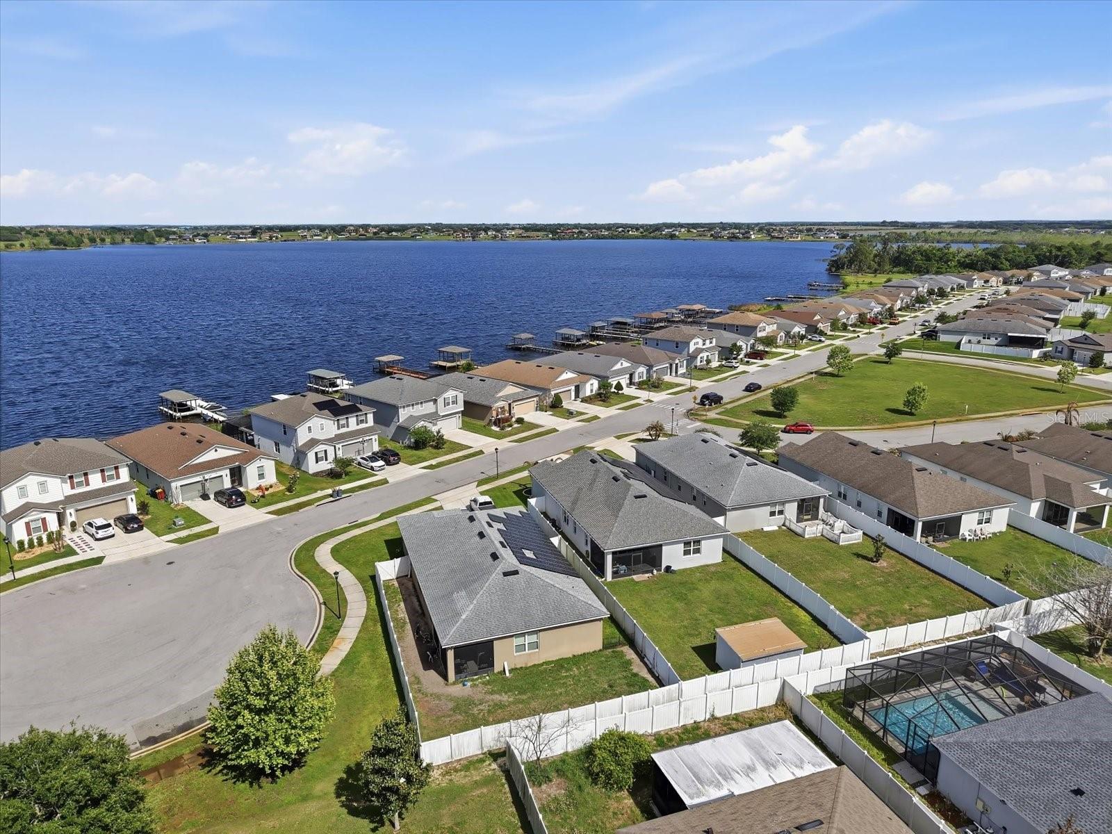 120 Summershore Dr, Auburndale, FL 33823 photo