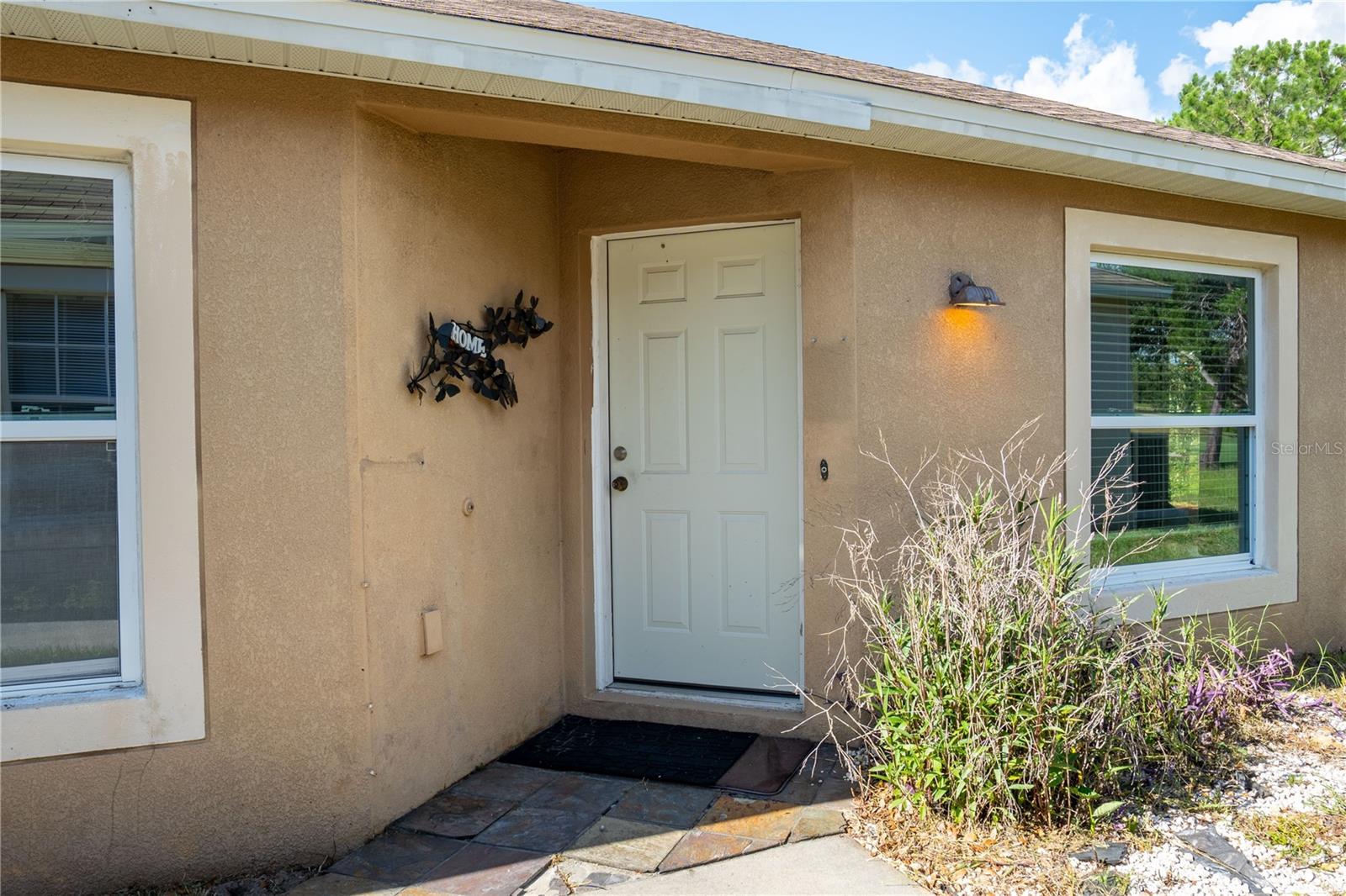 9139 Southern Charm Cir, Brooksville, FL 34613 photo