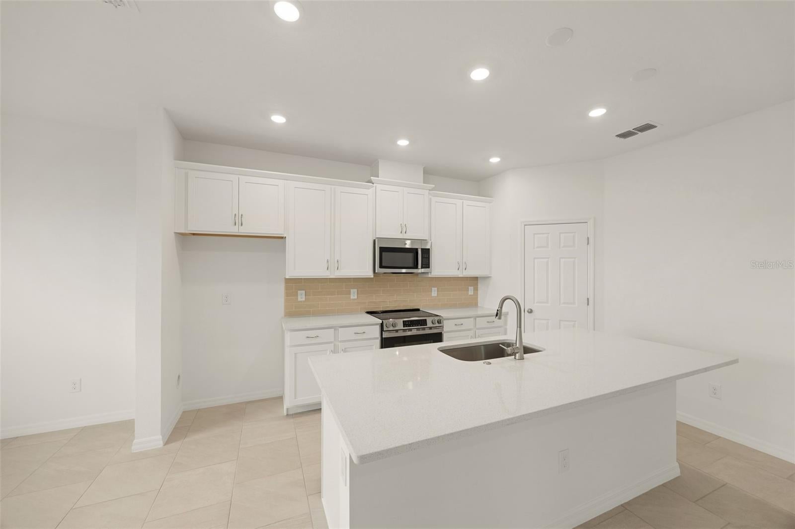 1819 Lattice Way, Saint Cloud, FL 34771 photo