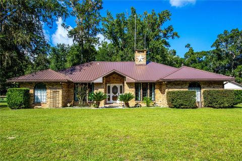 Single Family Residence in FANNING SPRINGS FL 9139 FLORIDA STREET.jpg