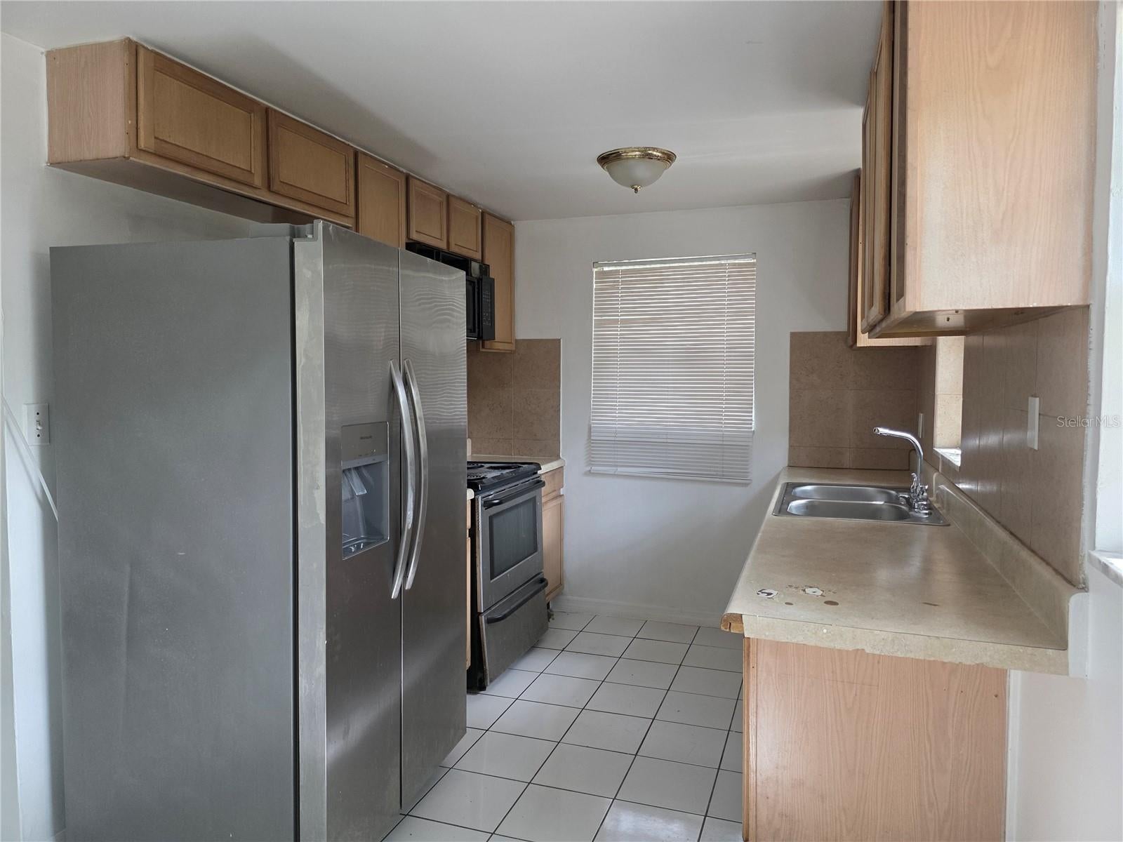 1212 E Chilkoot Ave, Tampa, FL 33612 photo