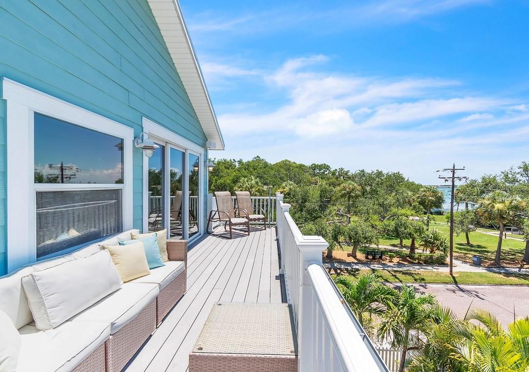 5417 Essex Ave, Gulfport, FL 33707 photo