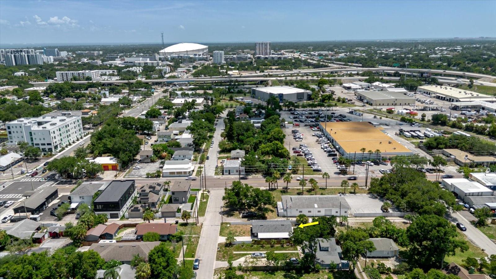 916 17 St, Saint Petersburg, FL 33713 photo