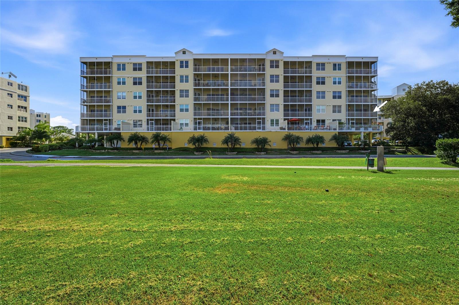1200 Country Club Dr #4201, Largo, FL 33771 photo