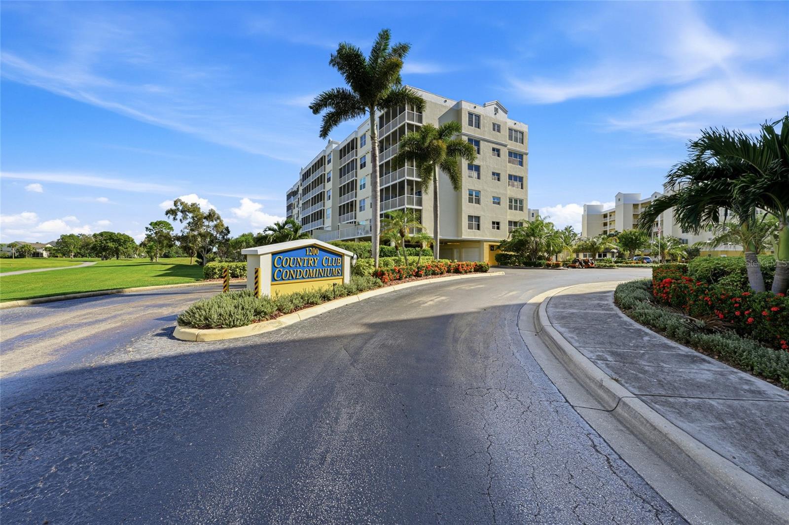 1200 Country Club Dr #4201, Largo, FL 33771 photo