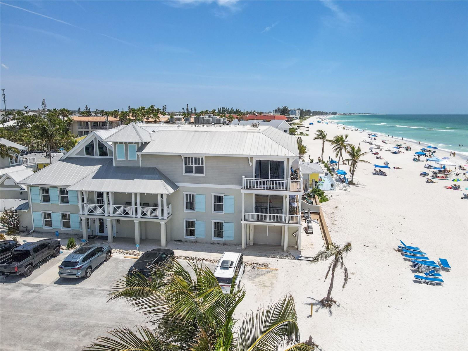 101 66 St #6, Holmes Beach, FL 34217 photo