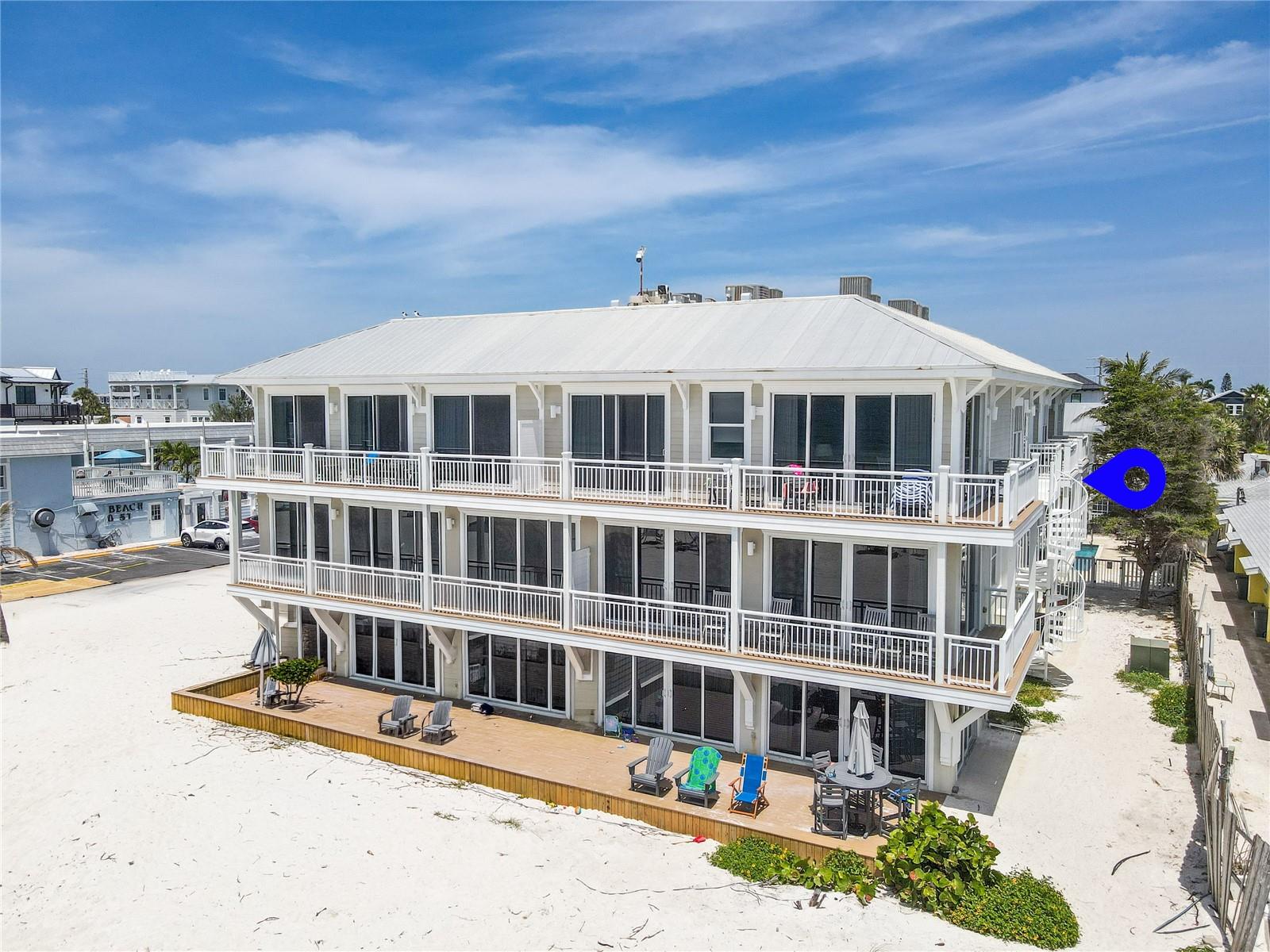 101 66 St #6, Holmes Beach, FL 34217 photo