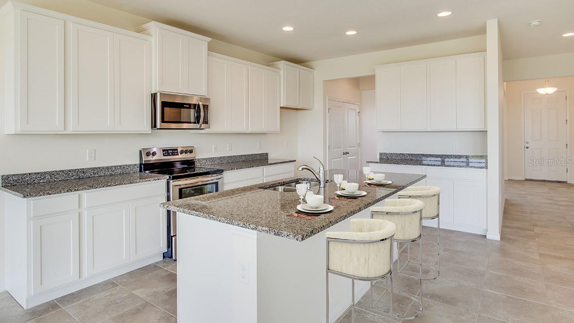 35616 Lowery Trl, Zephyrhills, FL 33541 photo
