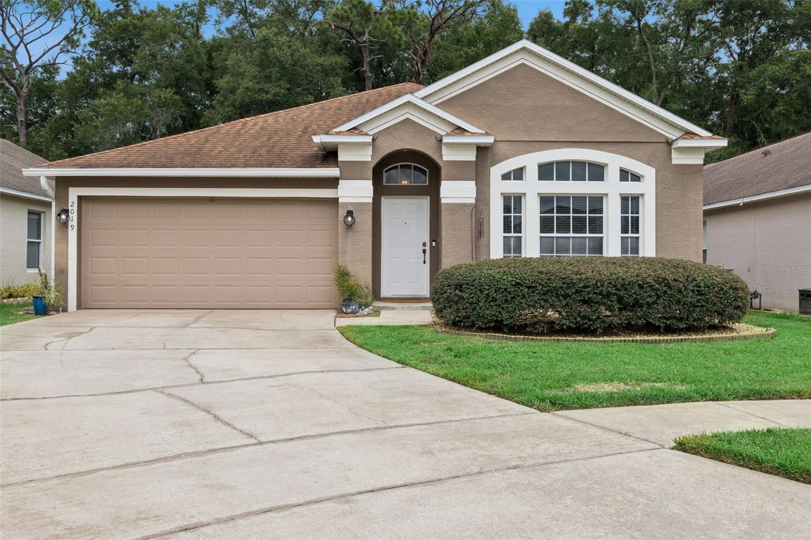 2019 Golden Ivy Way, Apopka, FL 32703