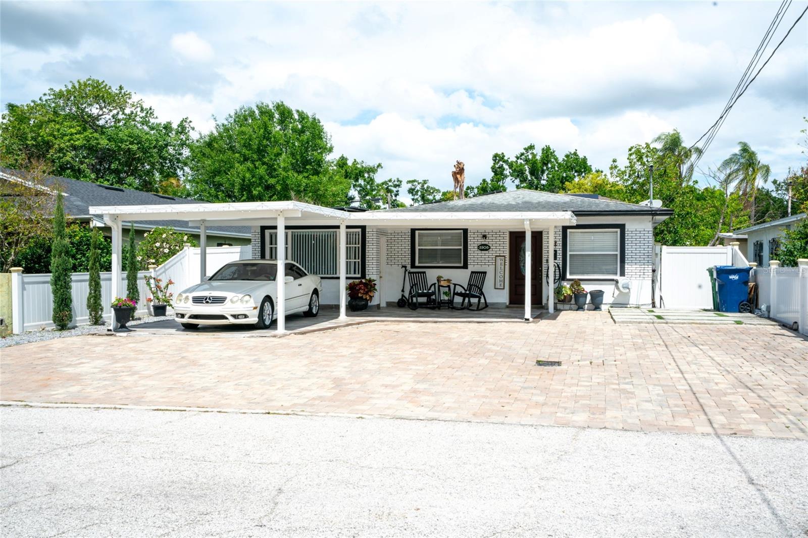 3305 Aileen St, Tampa, FL 33607