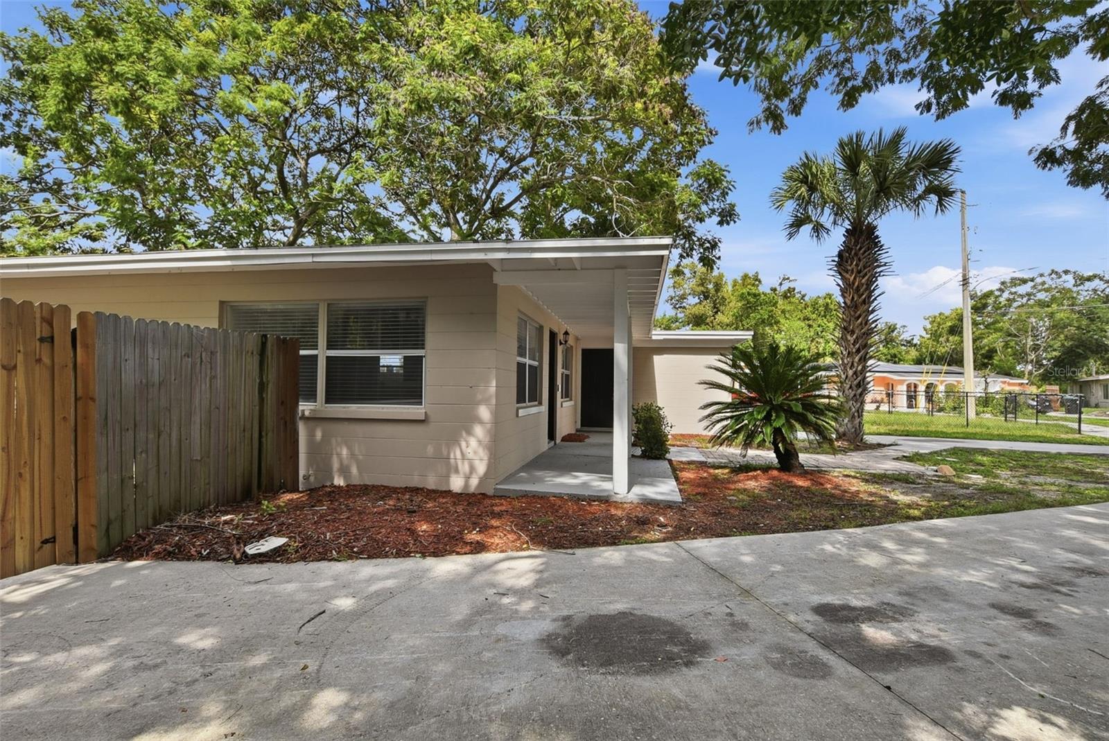 5119 Divot Ct, Orlando, FL 32808 photo