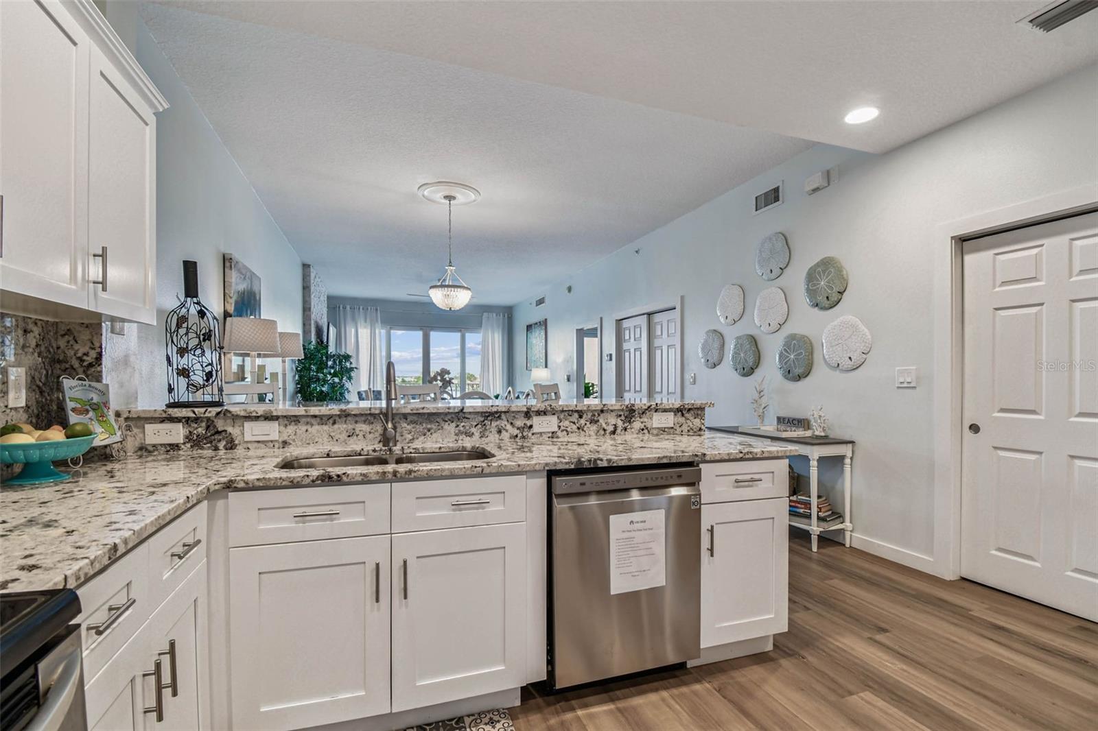 530 S Gulfview Blvd #304, Clearwater Beach, FL 33767 photo