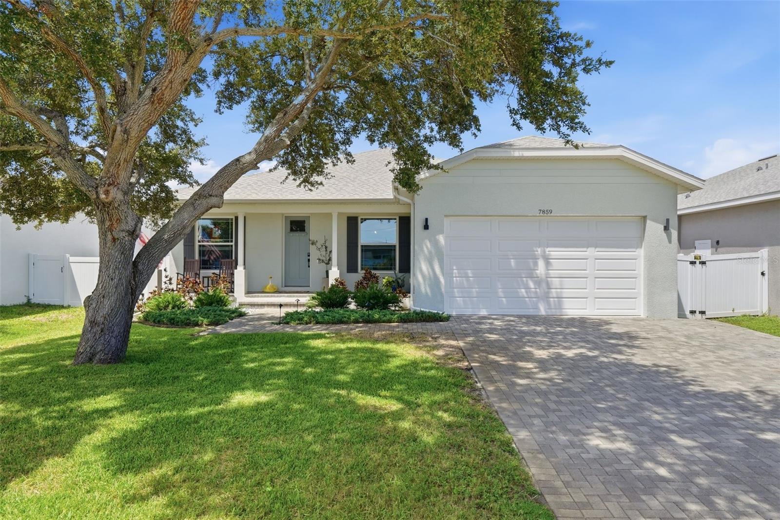 7859 40 Ave, Saint Petersburg, FL 33709 photo