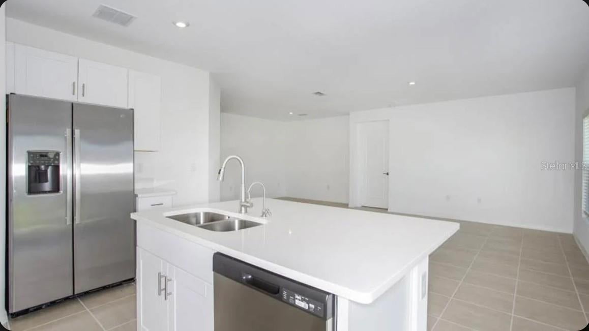 13317 Commons Ave, Parrish, FL 34219 photo