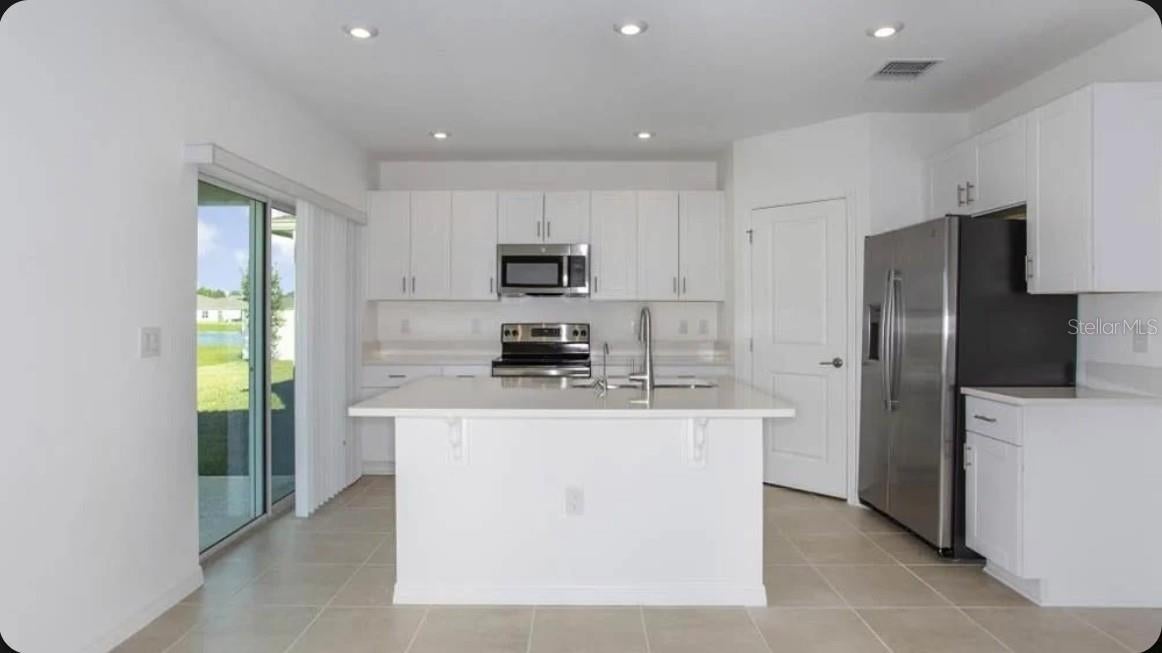13317 Commons Ave, Parrish, FL 34219 photo