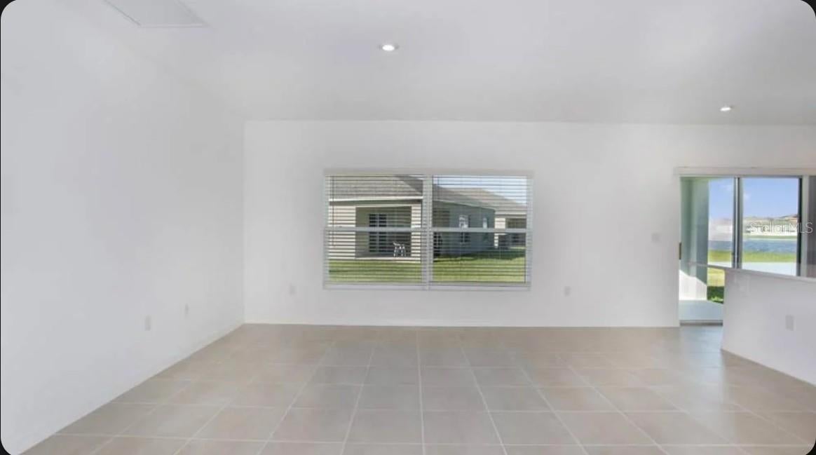 13317 Commons Ave, Parrish, FL 34219 photo