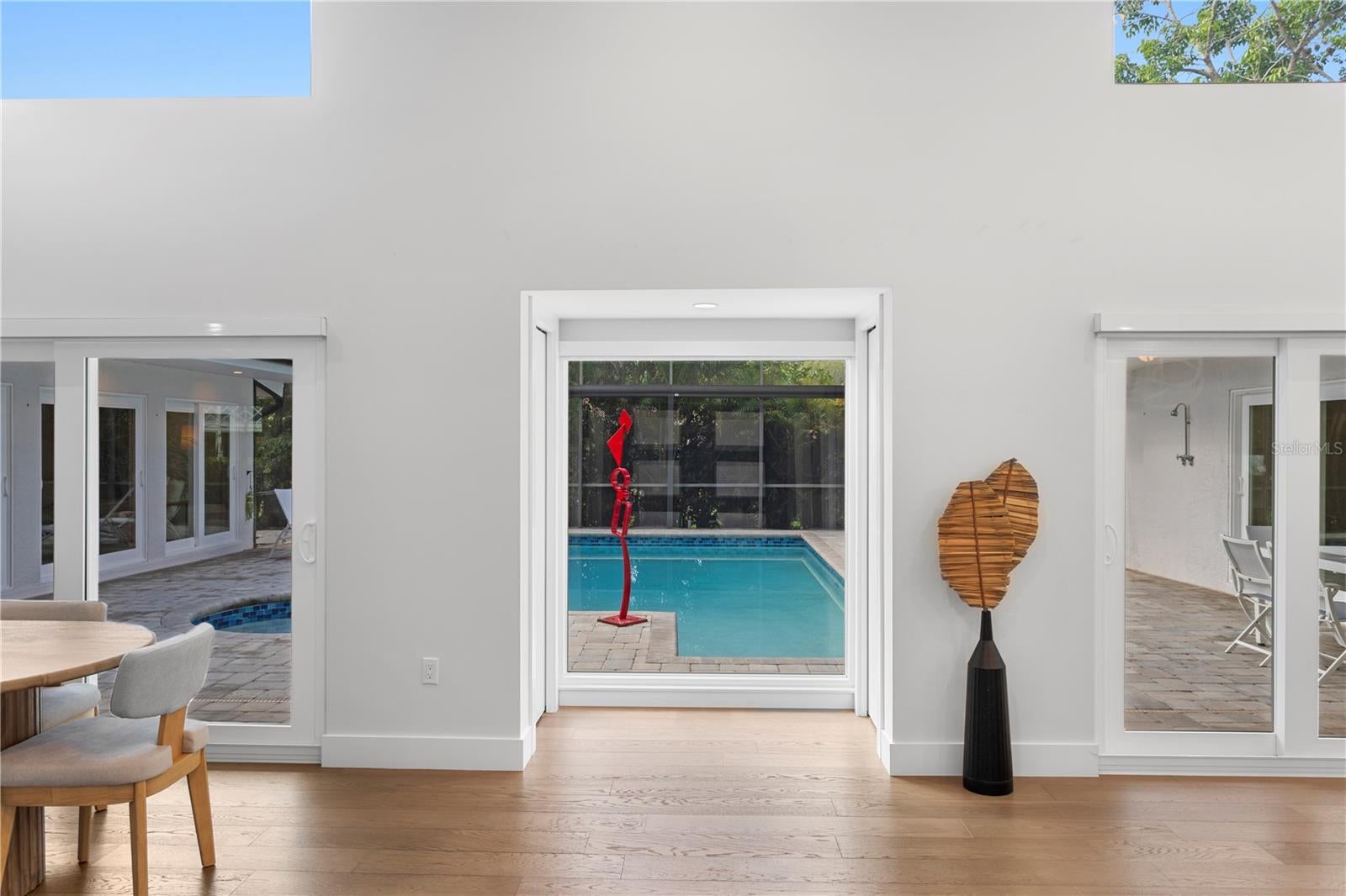 1428 Pine Bay Dr, Sarasota, FL 34231 photo