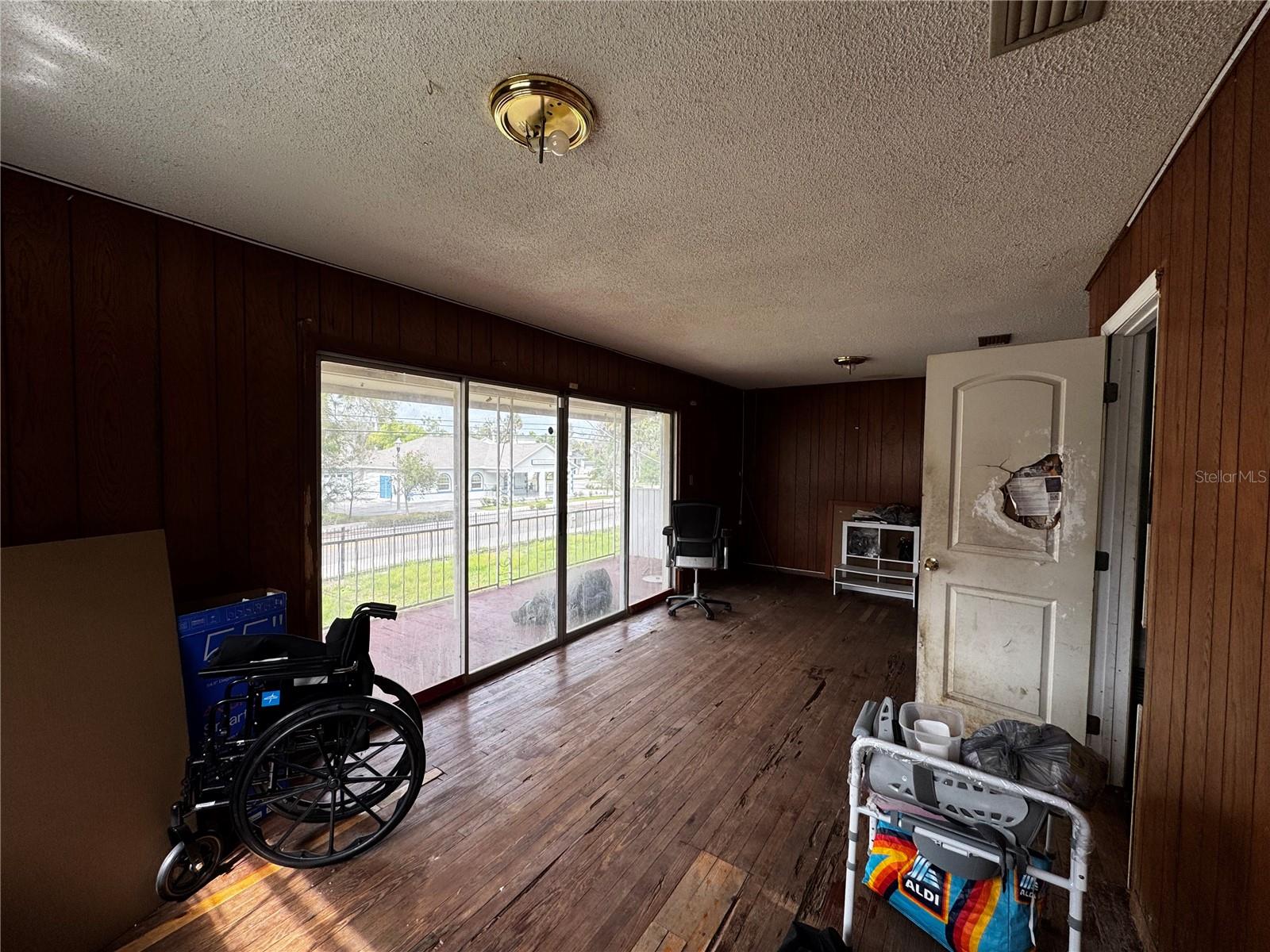 1307 Historic Goldsboro Blvd, Sanford, FL 32771 photo