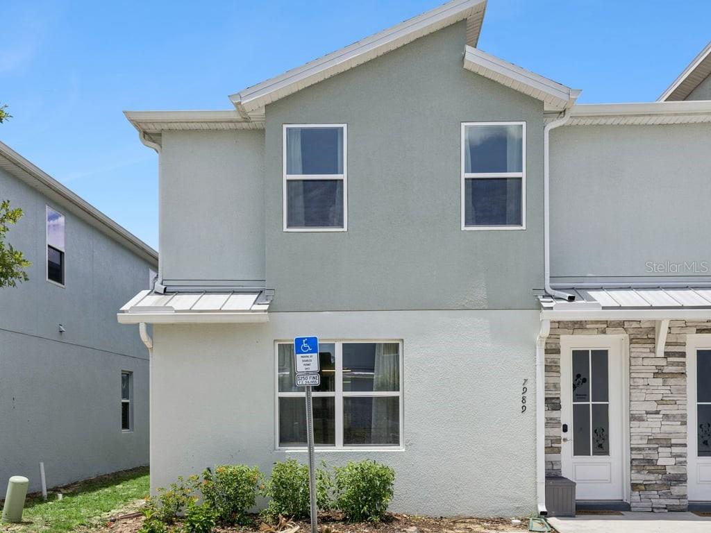 7989 Formosa Valley Pl, Kissimmee, FL 34747 photo