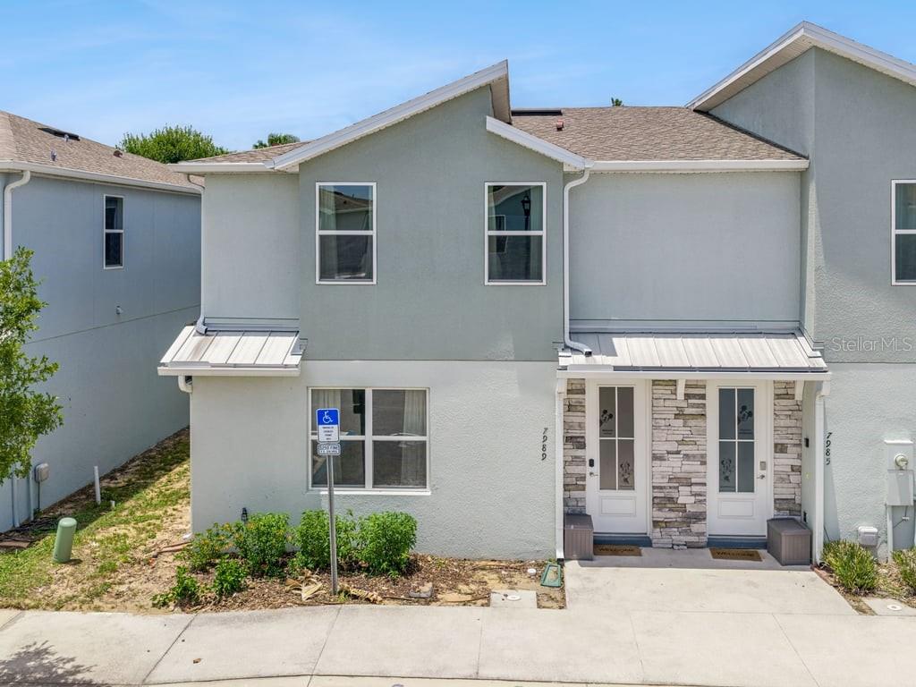 7989 Formosa Valley Pl, Kissimmee, FL 34747