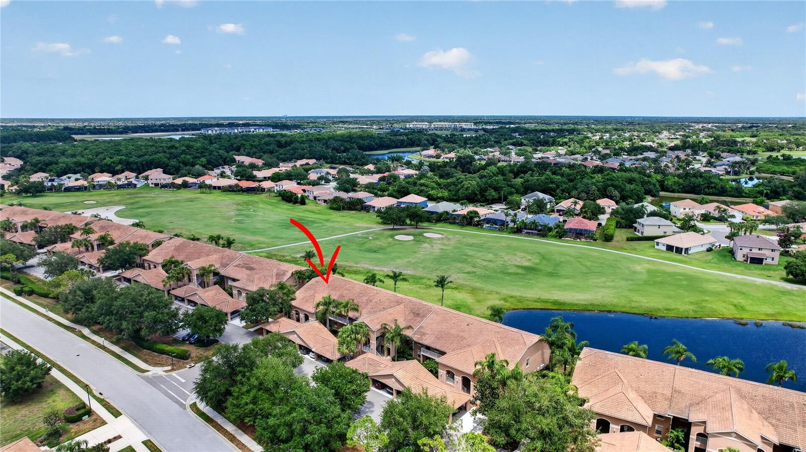 915 Fairwaycove Ln, Bradenton, FL 34212